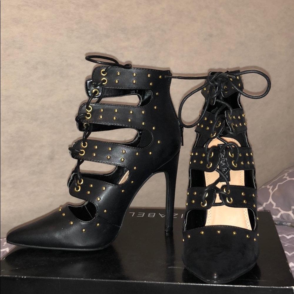 Izabella Rue Vegan Friendly Heel booties